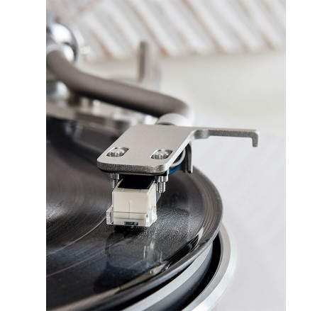 Denon DP-400 automatinis plokštelių grotuvas baltas