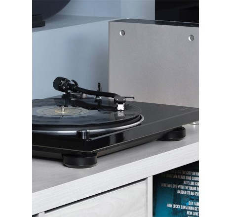 Denon DP-400 automatinis plokštelių grotuvas juodas